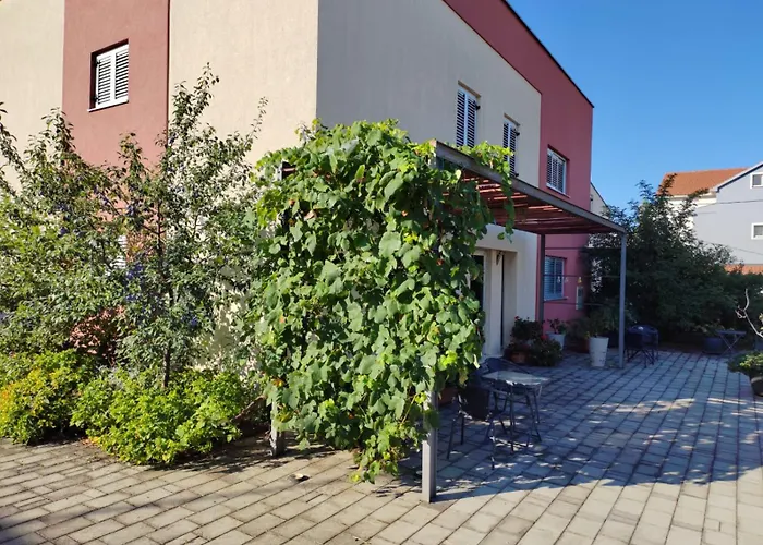 아파트 A-mol 자다르