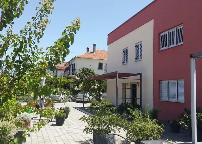A-mol * Zadar